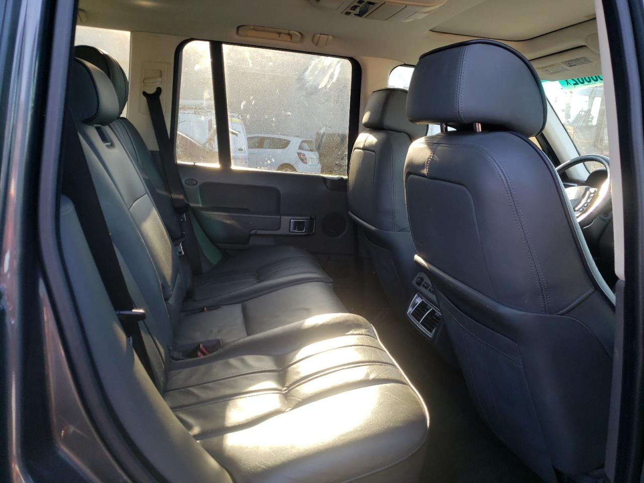 Photo 6 from auction – 2003 LAND ROVER RANGE ROVE with VIN SALMF11443A139322