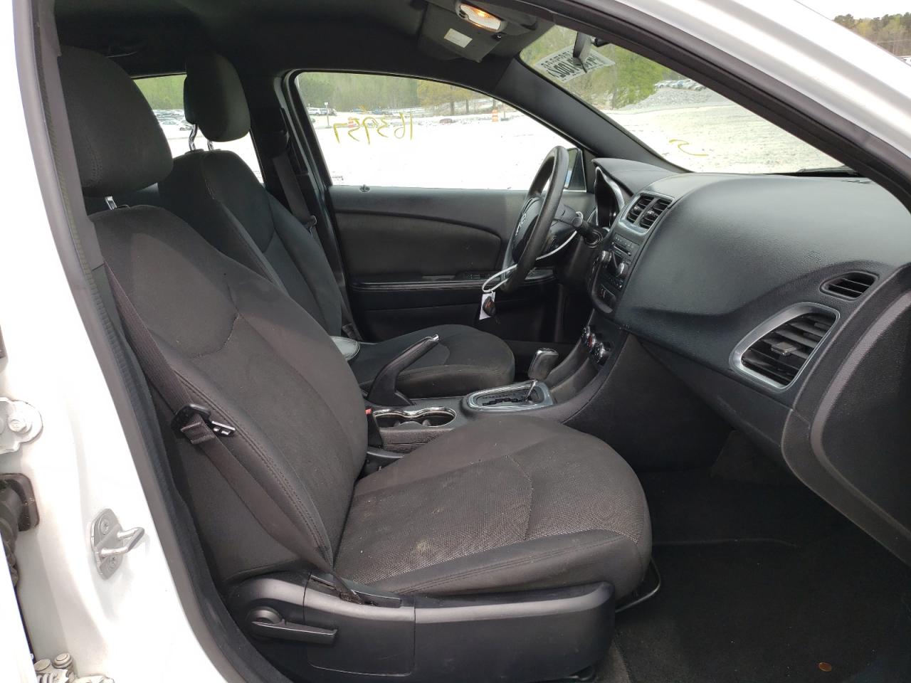 Photo 5 from auction – 2014 DODGE AVENGER SE with VIN 1C3CDZAG5EN227071