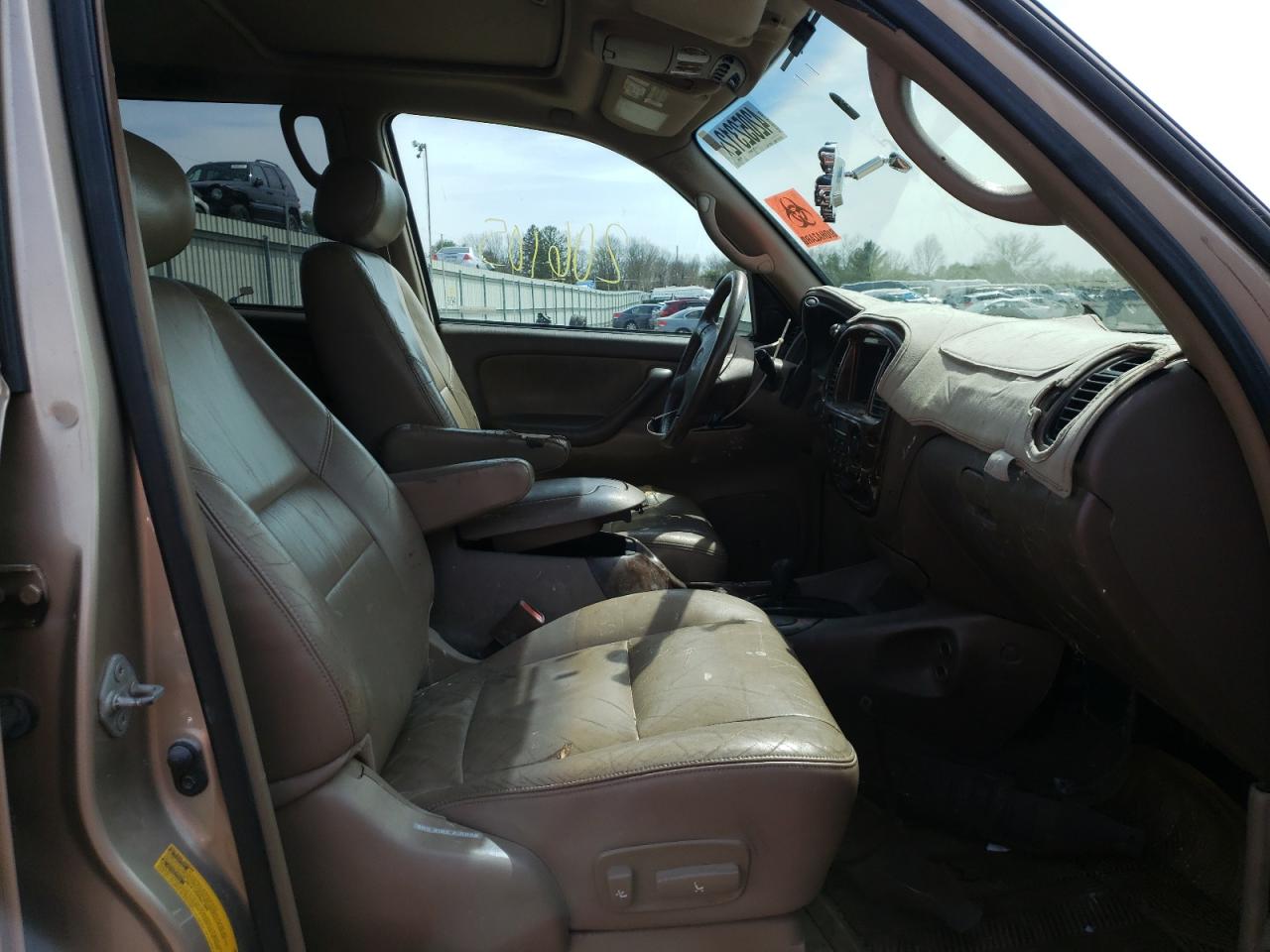 Photo 5 from auction – 2002 TOYOTA SEQUOIA SR with VIN 5TDBT44A12S083397
