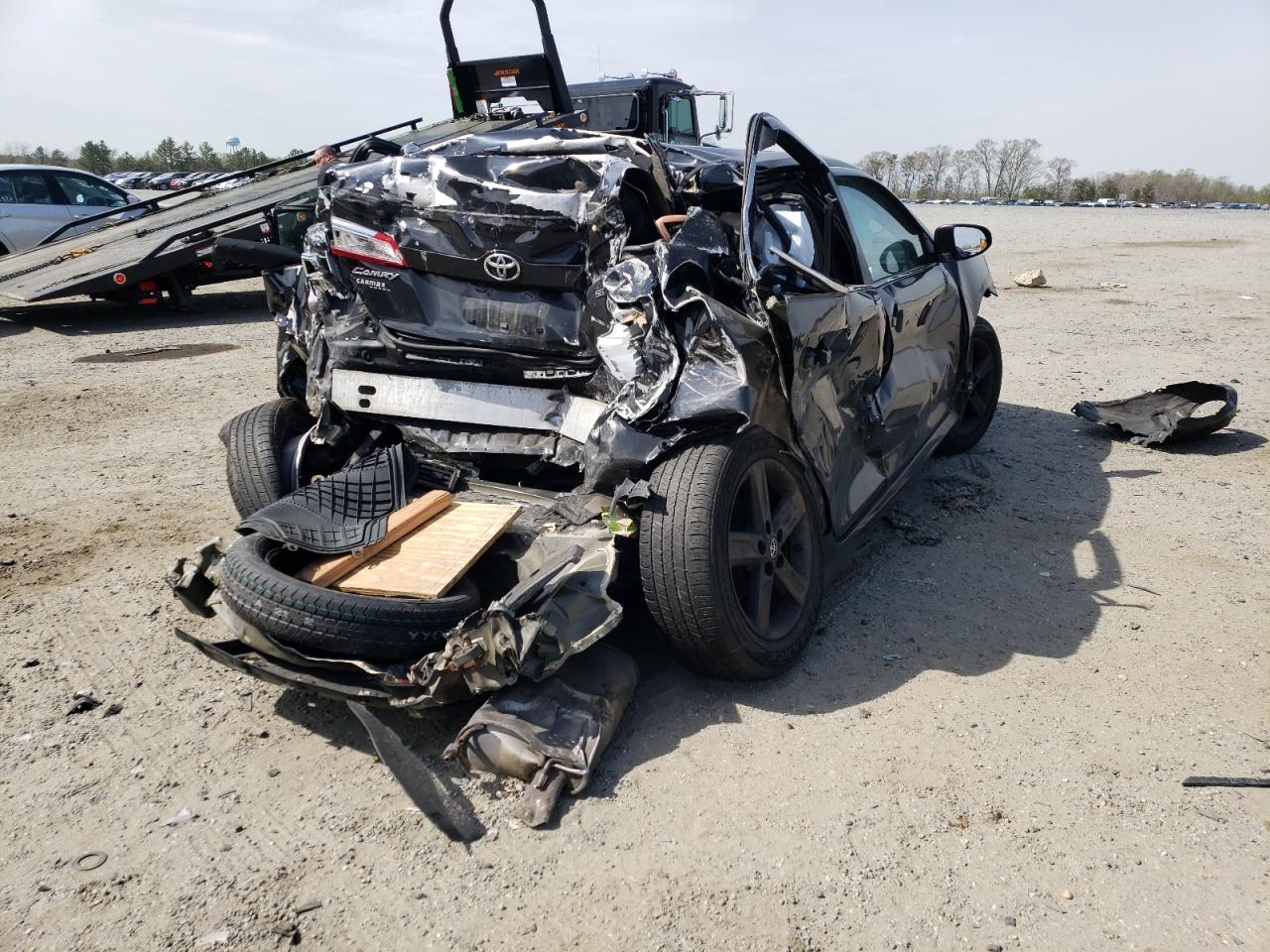 Photo 4 from auction – 2013 TOYOTA CAMRY L with VIN 4T1BF1FKXDU222996