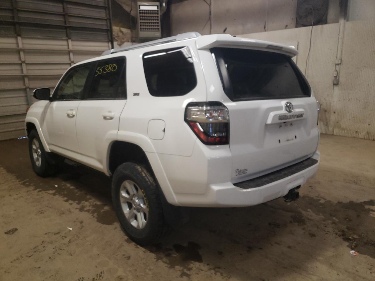 Photo 3 from auction – 2017 TOYOTA 4RUNNER SR with VIN JTEBU5JRXH5468741