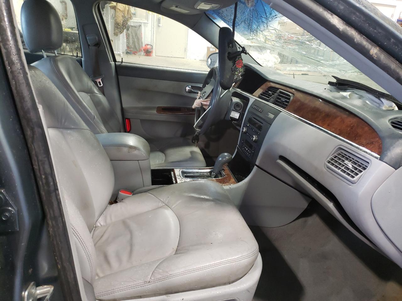 Photo 5 from auction – 2006 BUICK LACROSSE C with VIN 2G4WD582061180008