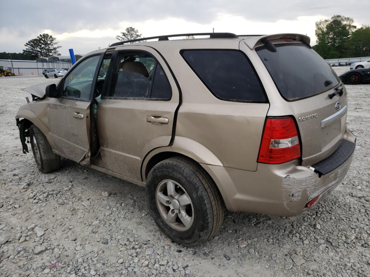 Photo 3 from auction – 2008 KIA SORENTO EX with VIN KNDJD735685844809
