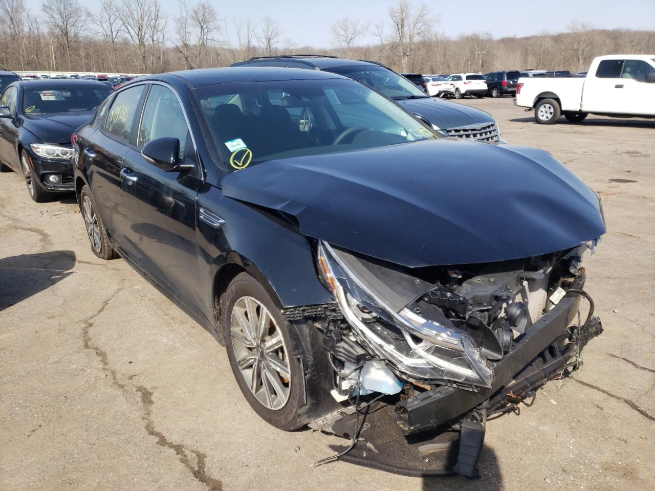 KIA OPTIMA LX 2019 with VIN 5XXGT4L32KG352002 - Photo from auction
