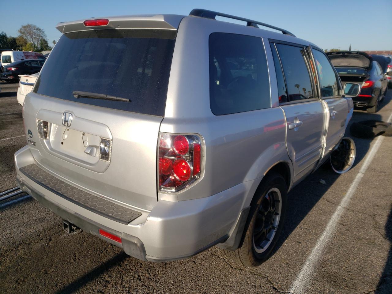 Photo 4 from auction – 2008 HONDA PILOT EXL with VIN 5FNYF28758B004332