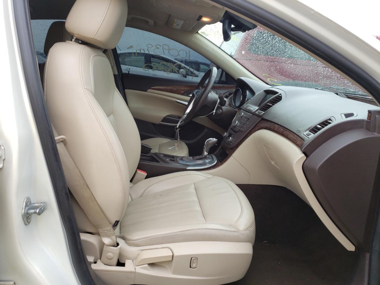 Photo 5 from auction – 2013 BUICK REGAL with VIN 2G4GR5ER6D915767
