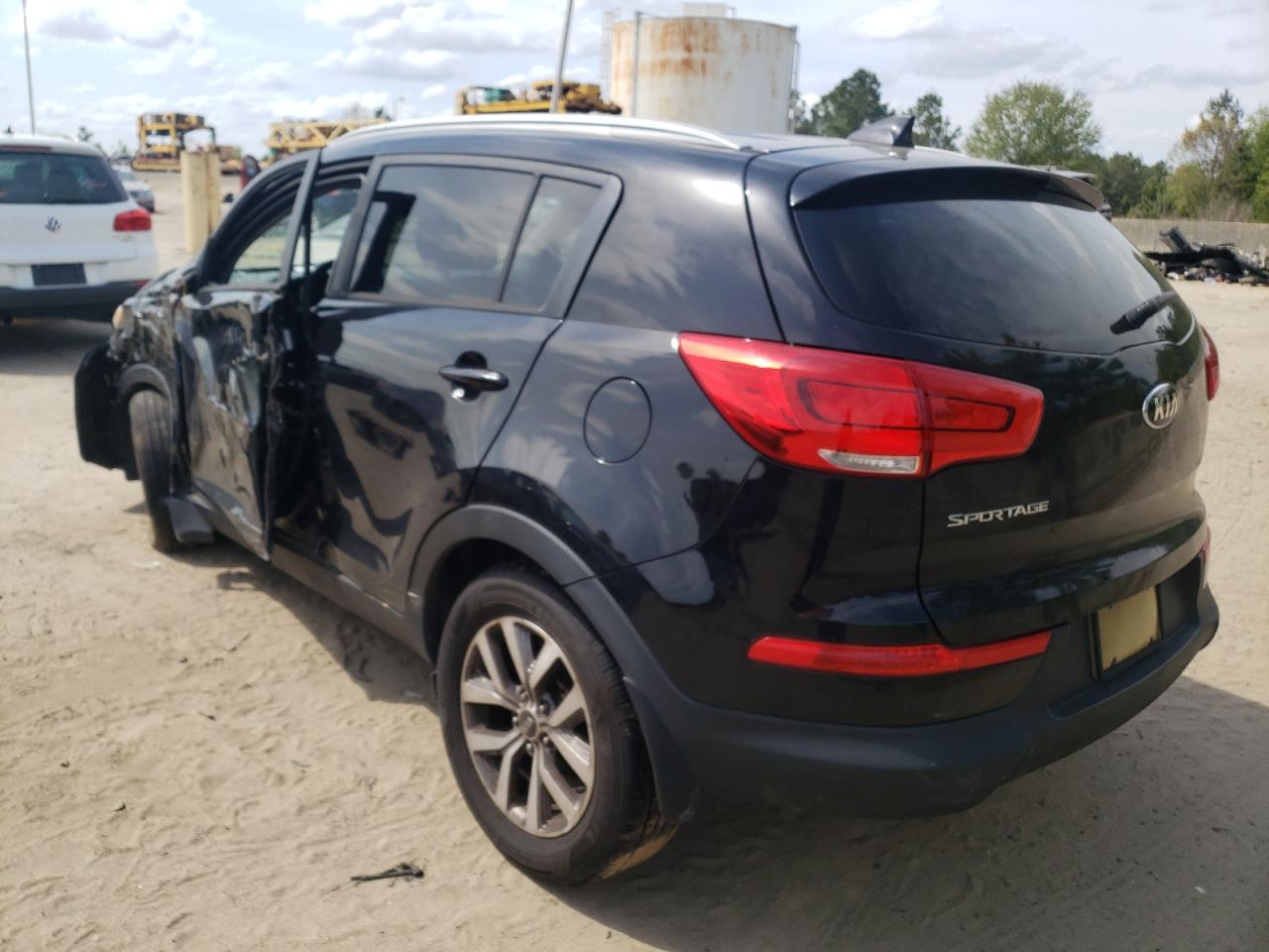 Photo 3 from auction – 2015 KIA SPORTAGE L with VIN KNDPB3AC6F7760100