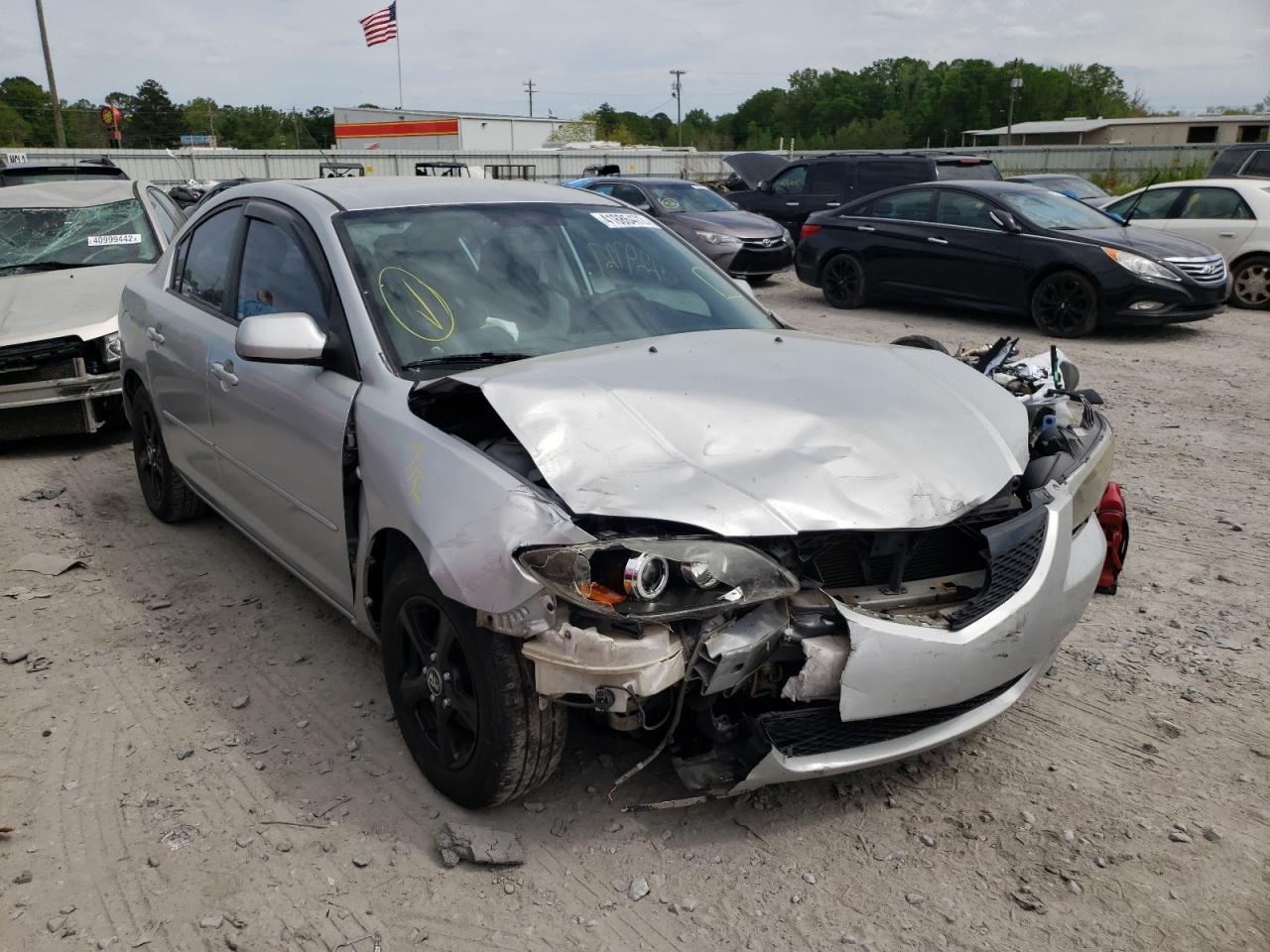 MAZDA 3 I 2004 with VIN JM1BK12F441140949 - Photo from auction