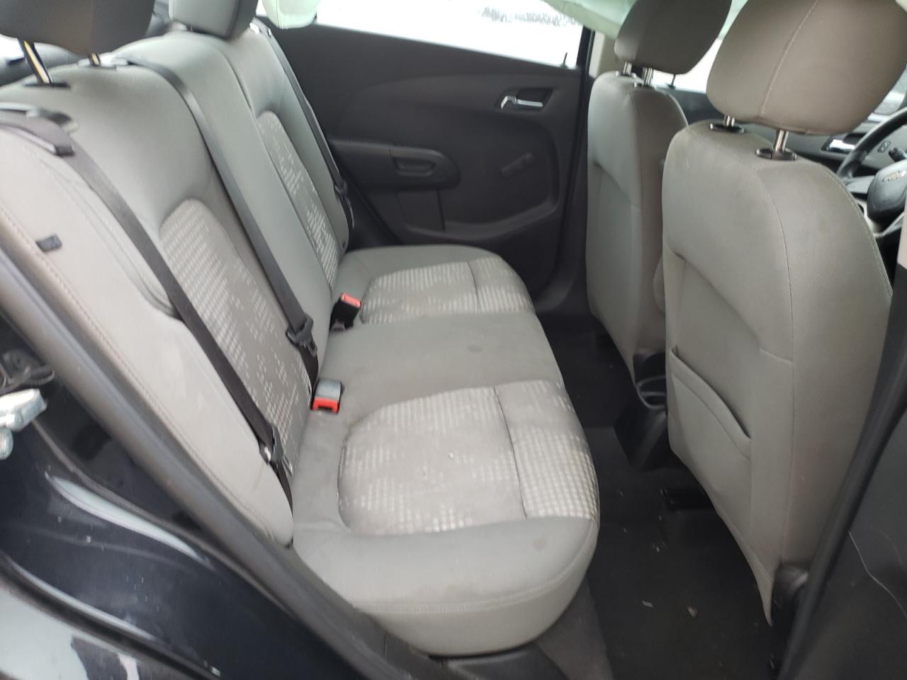 Photo 6 from auction – 2014 CHEVROLET SONIC LS with VIN 1G1JA5SH5E4223242