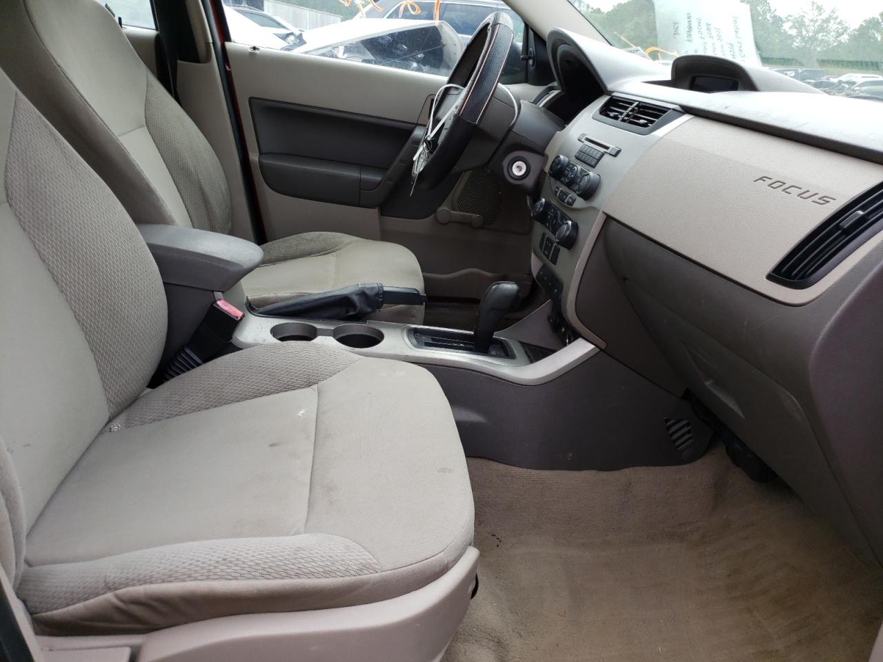 Photo 5 from auction – 2011 FORD FOCUS S with VIN 1FAHP3EN8BW164770