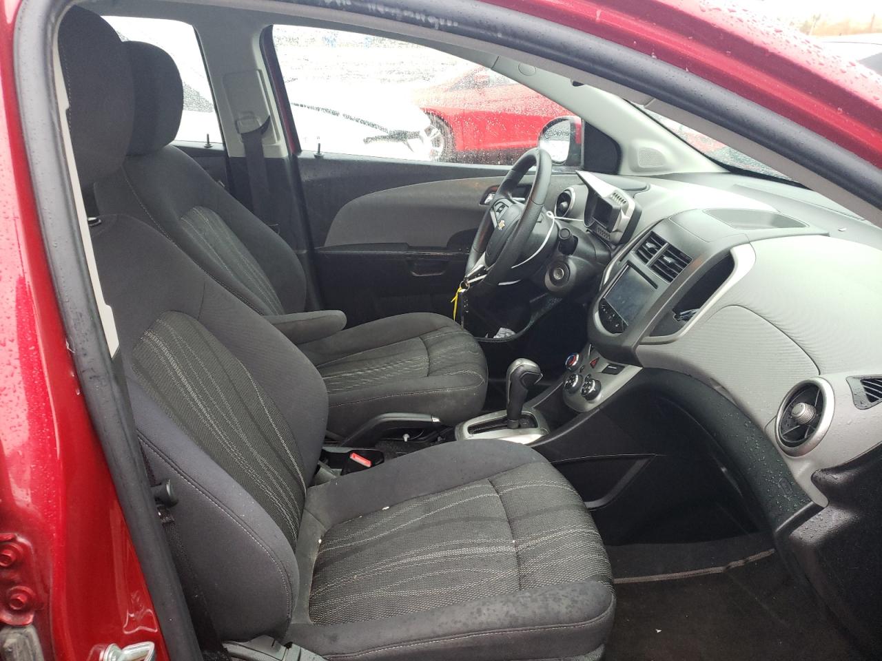 Photo 5 from auction – 2016 CHEVROLET SONIC LT with VIN 1G1JC5SHXG4101232