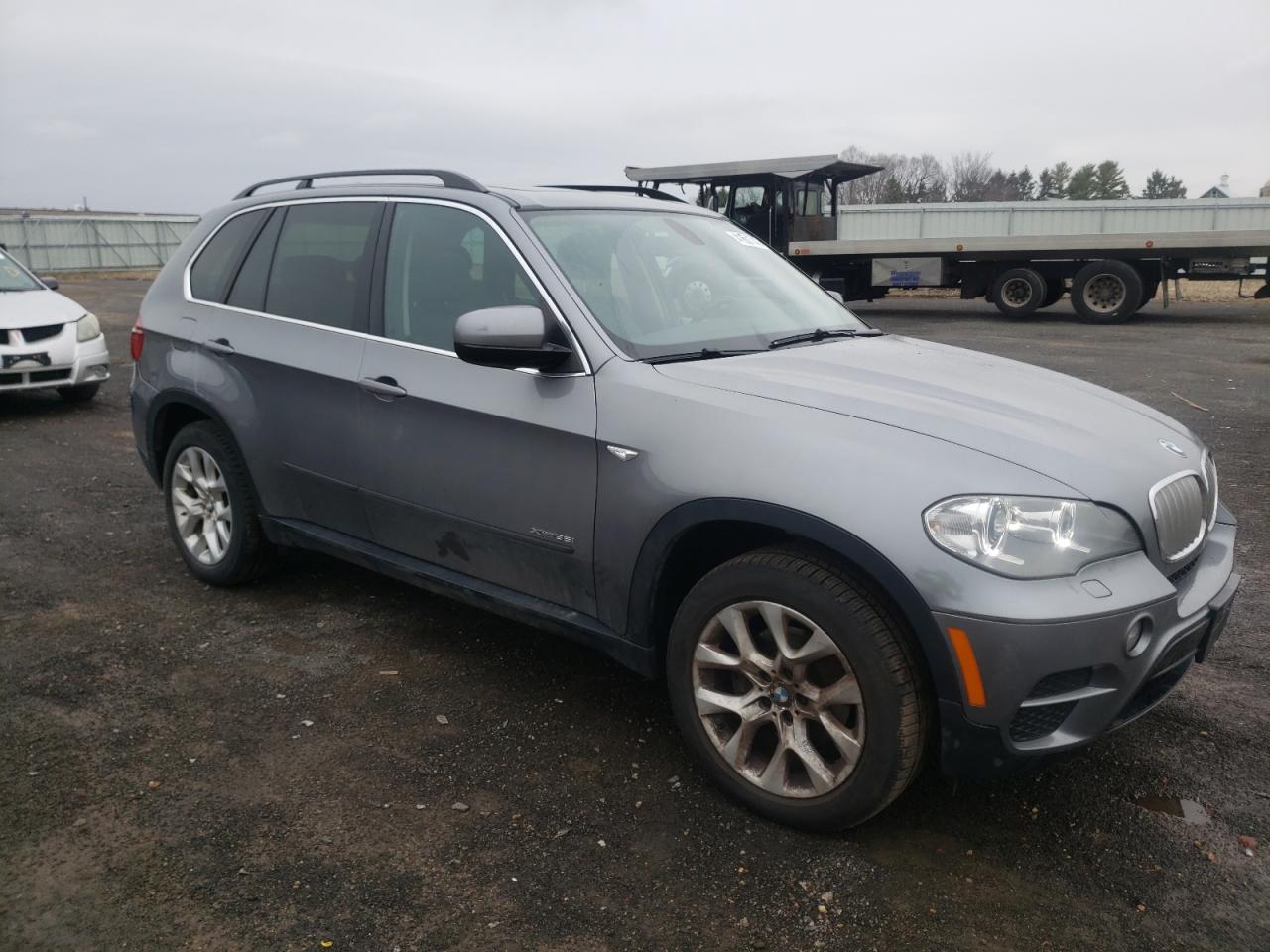 Photo 1 from auction – 2013 BMW X5 XDRIVE3 with VIN 5UXZV4C59D0E04042