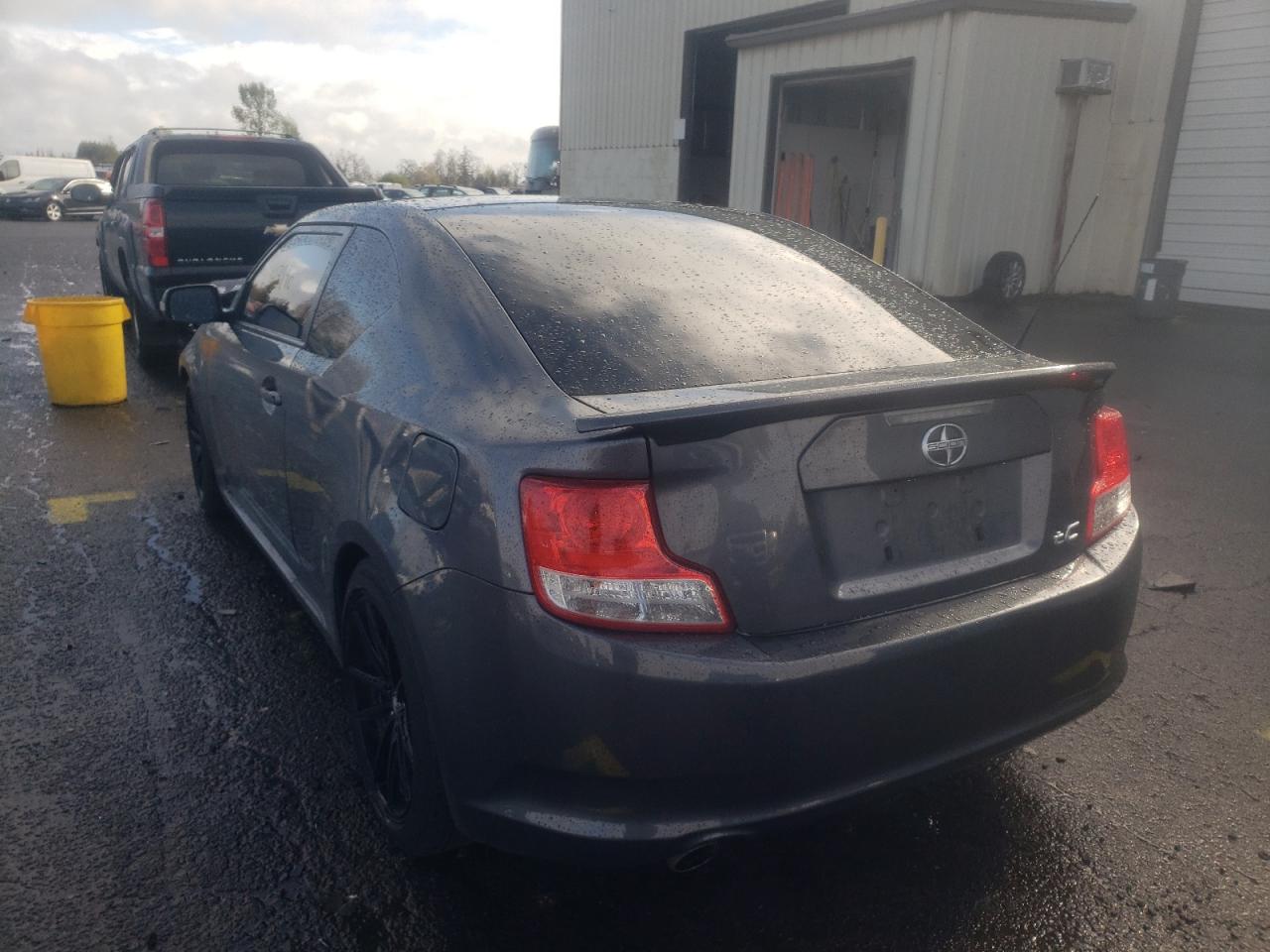 Photo 3 from auction – 2013 TOYOTA SCION TC with VIN JTKJF5C7XD3064102