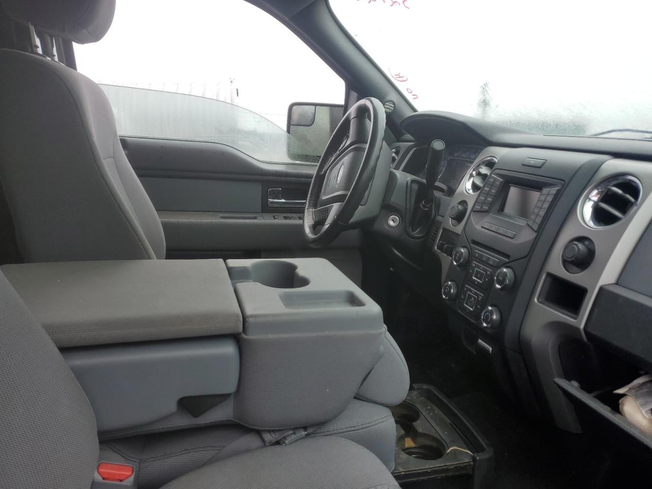 Photo 5 from auction – 2013 FORD F150 SUPER with VIN 1FTFW1EF3DKD49983