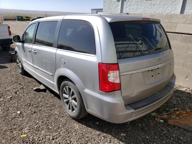 Photo 3 from auction – 2016 CHRYSLER TOWN & COU with VIN 2C4RC1HG3GR215488
