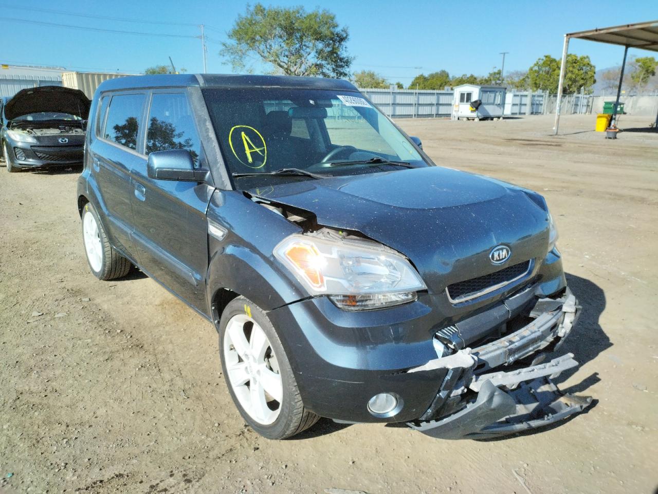 KIA SOUL + 2010 with VIN KNDJT2A26A7071963 - Photo from auction