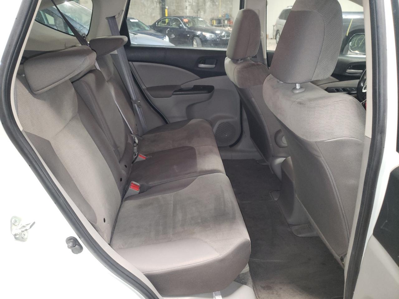 Photo 6 from auction – 2012 HONDA CR-V LX with VIN 5J6RM3H37CL036244