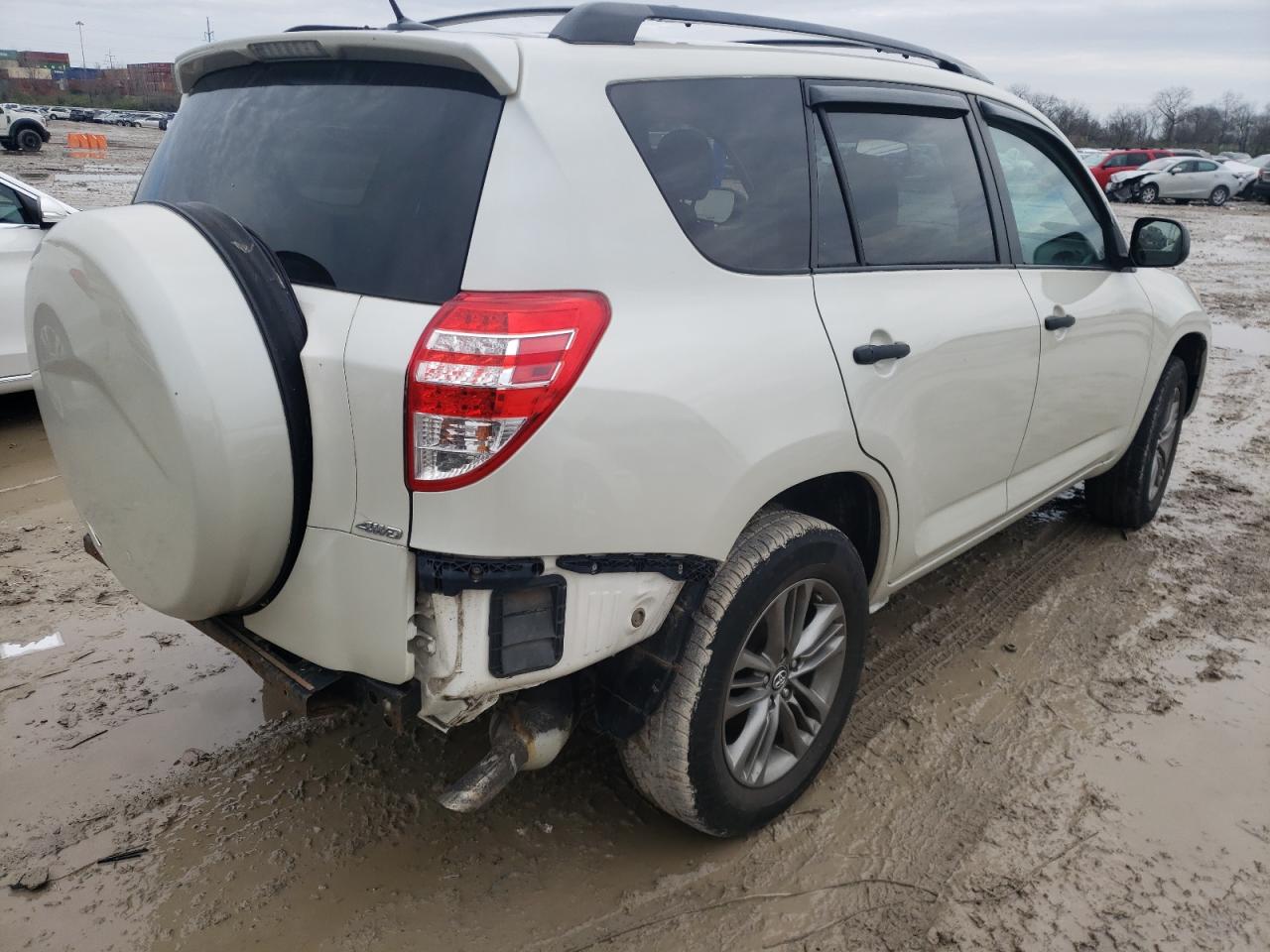 Photo 4 from auction – 2011 TOYOTA RAV4 with VIN 2T3BF4DV8BW111060