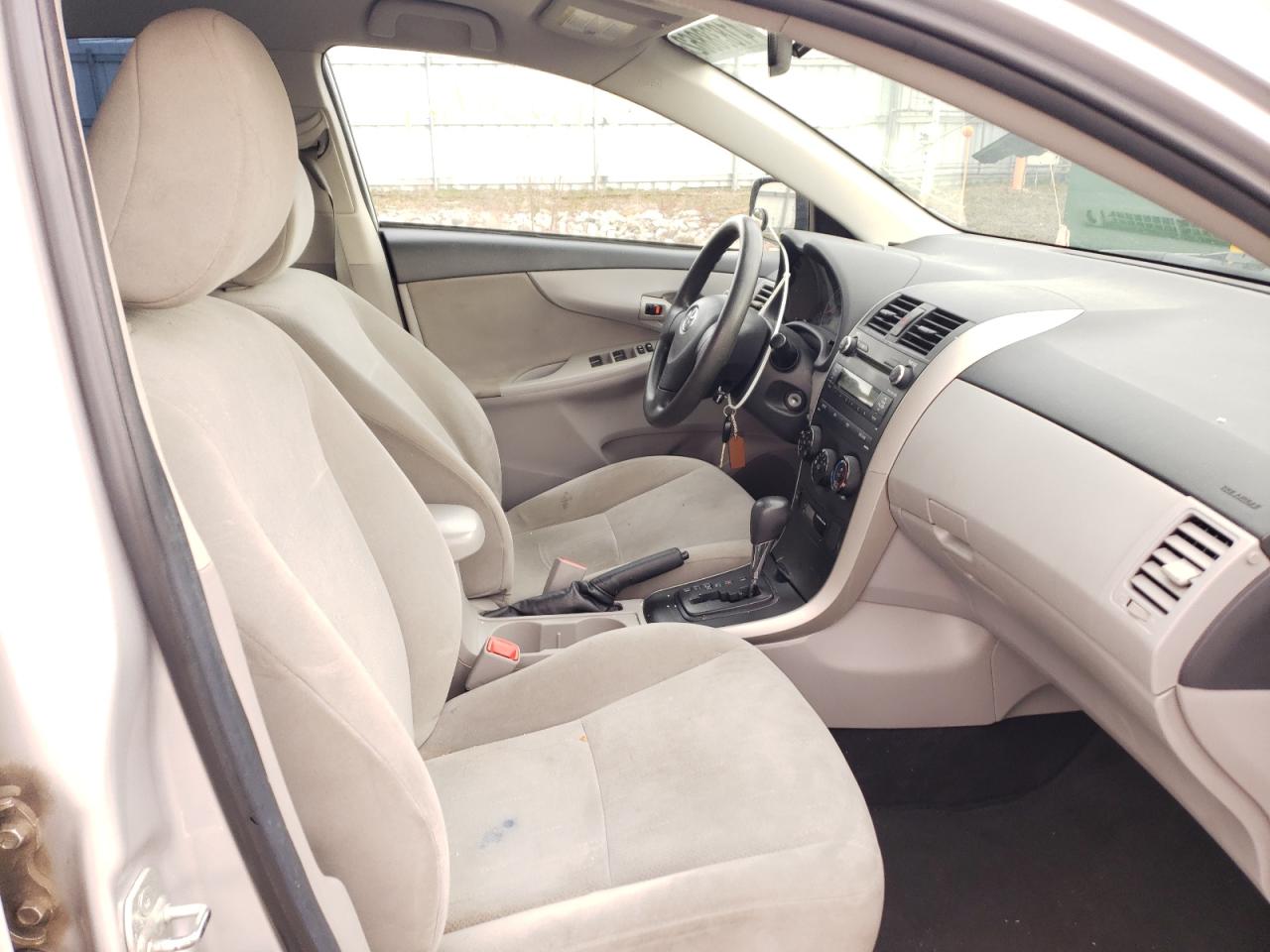 Photo 5 from auction – 2011 TOYOTA COROLLA BA with VIN 2T1BU4EE8BC630303
