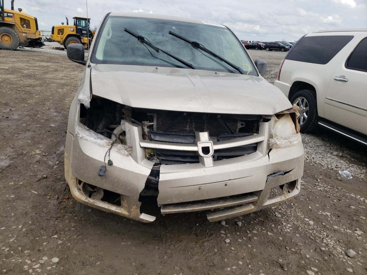 Photo 9 from auction – 2009 DODGE GRAND CARA with VIN 2D8HN44E69R629137