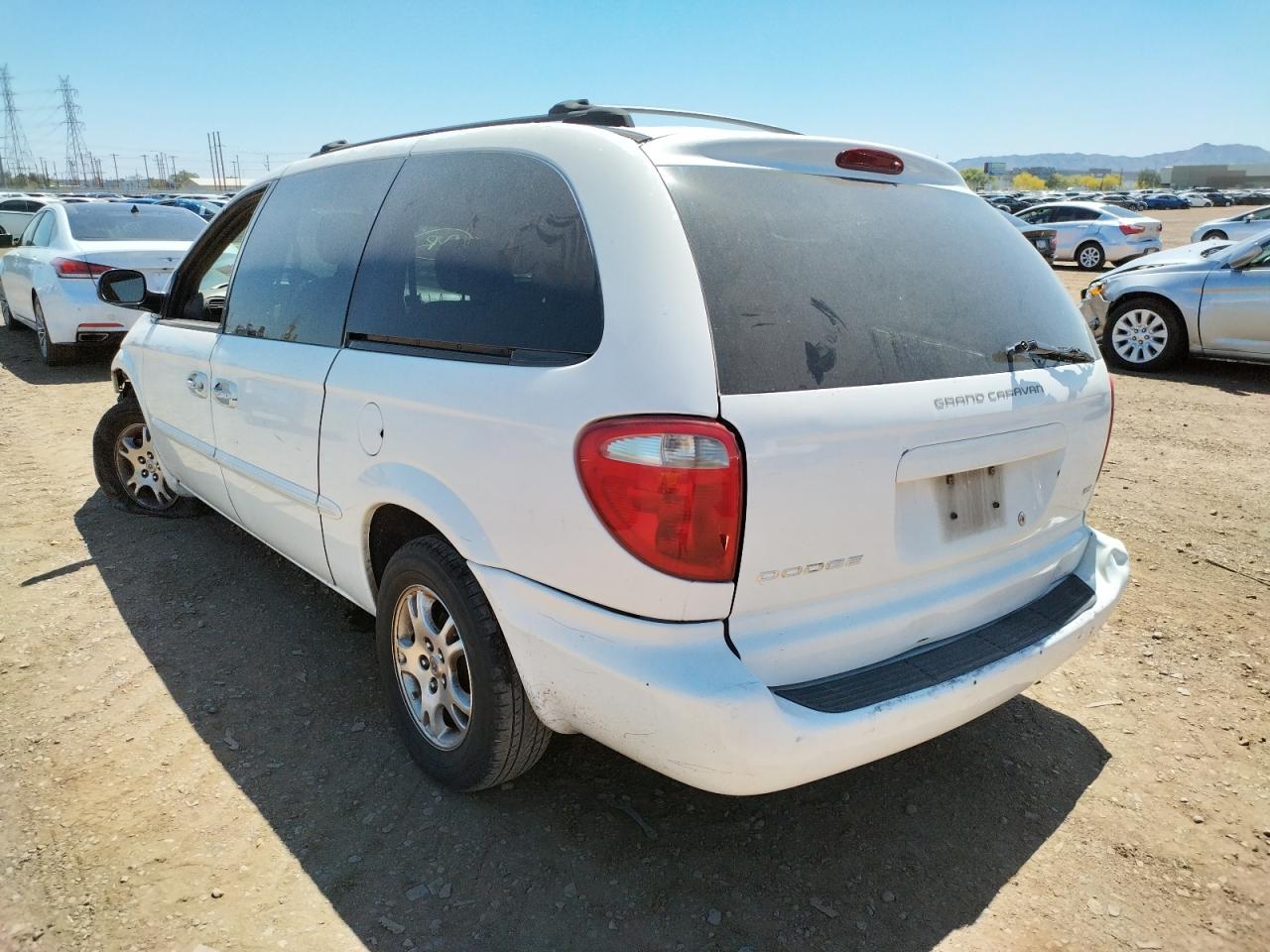 Photo 3 from auction – 2002 DODGE GRAND CARA with VIN 2B8GP74L52R520805