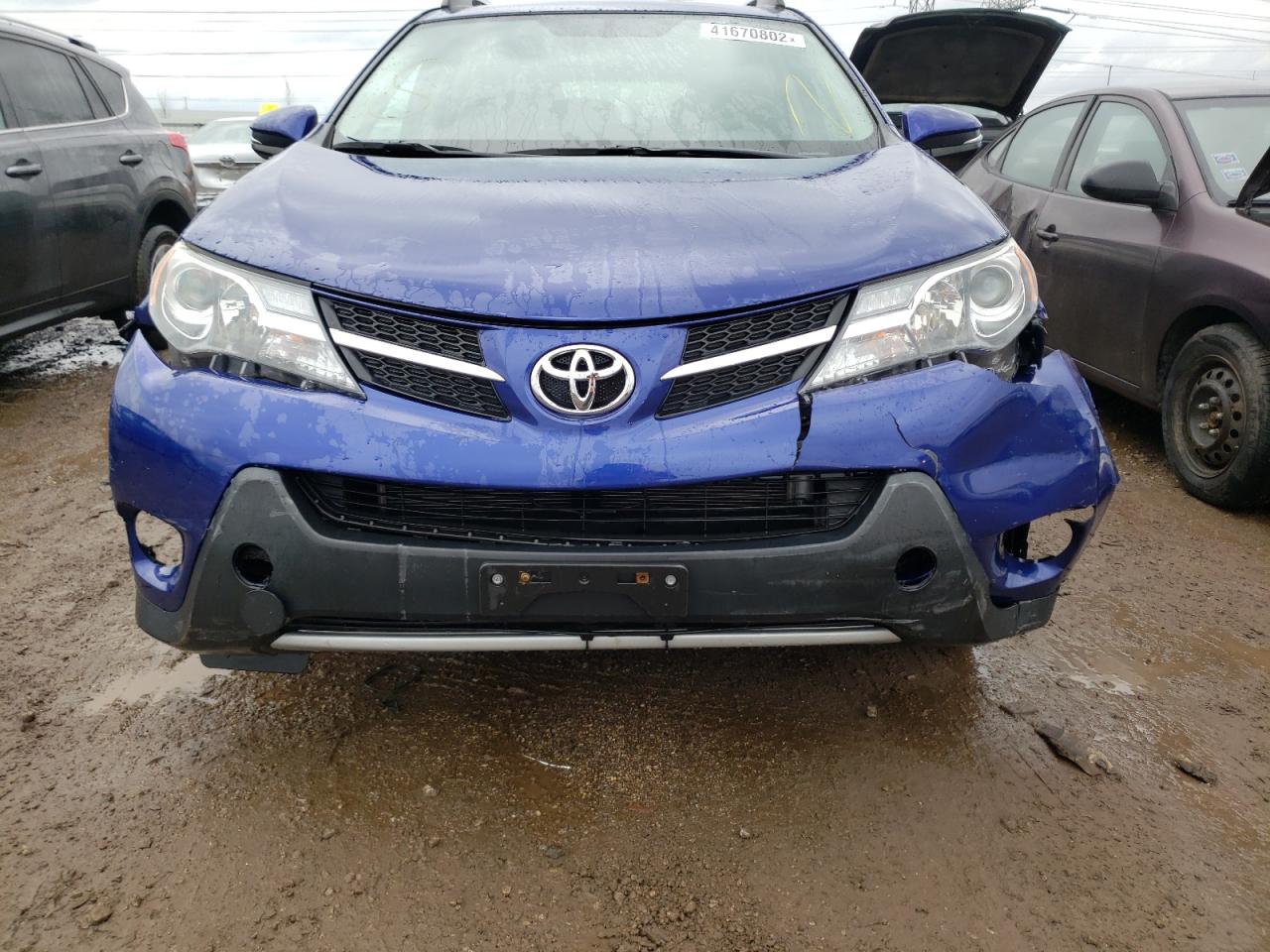 Photo 9 from auction – 2014 TOYOTA RAV4 XLE with VIN 2T3RFREV2EW226431
