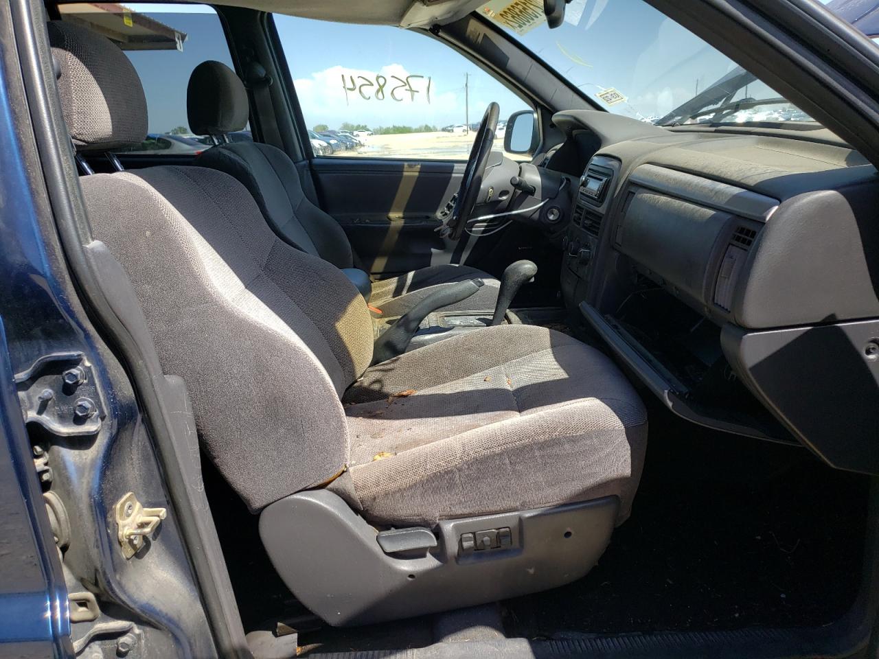 Photo 5 from auction – 2001 JEEP GRAND CHER with VIN 1J4GX48S61C516218