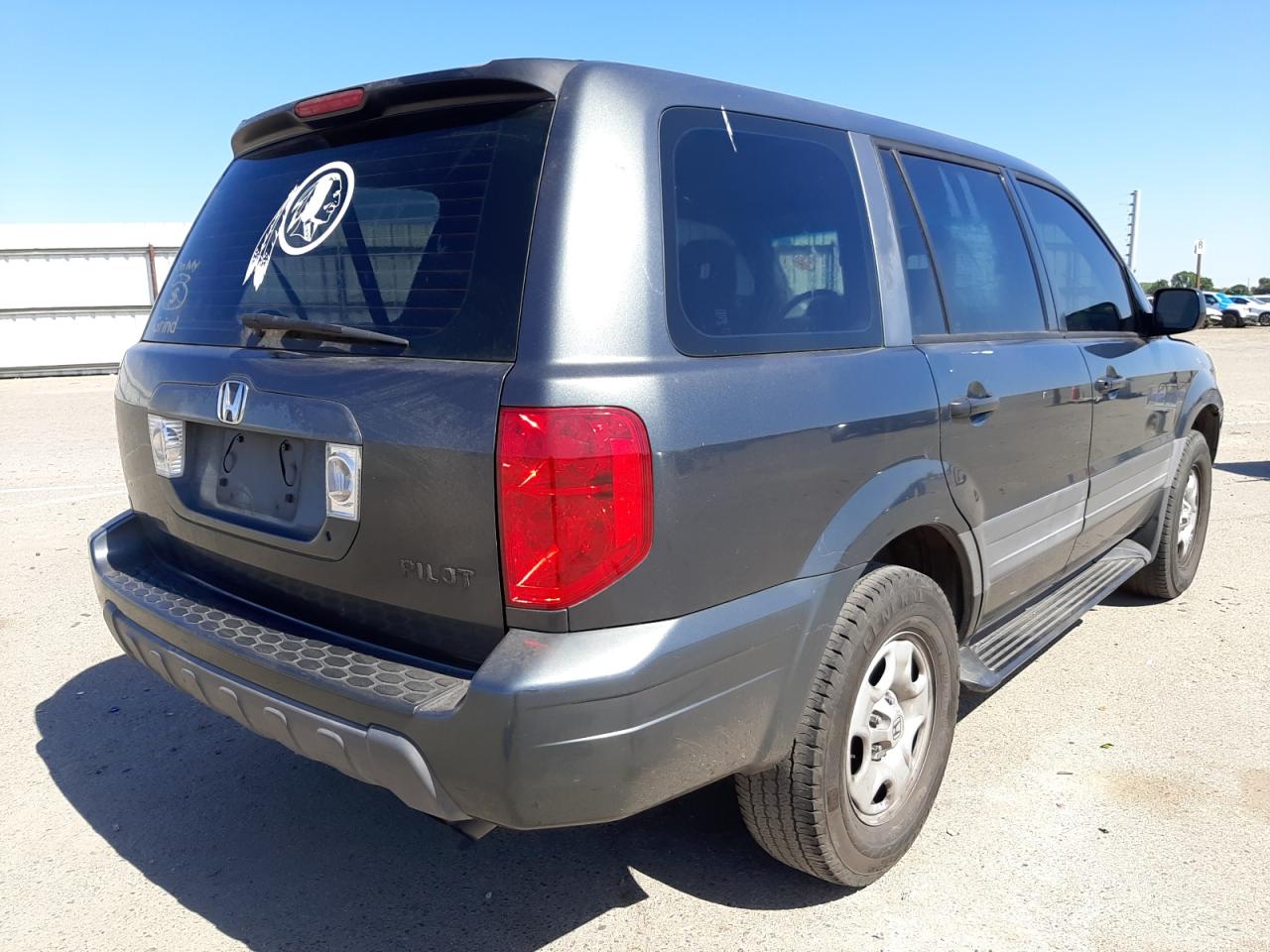 Photo 4 from auction – 2005 HONDA PILOT LX with VIN 2HKYF18135H556527