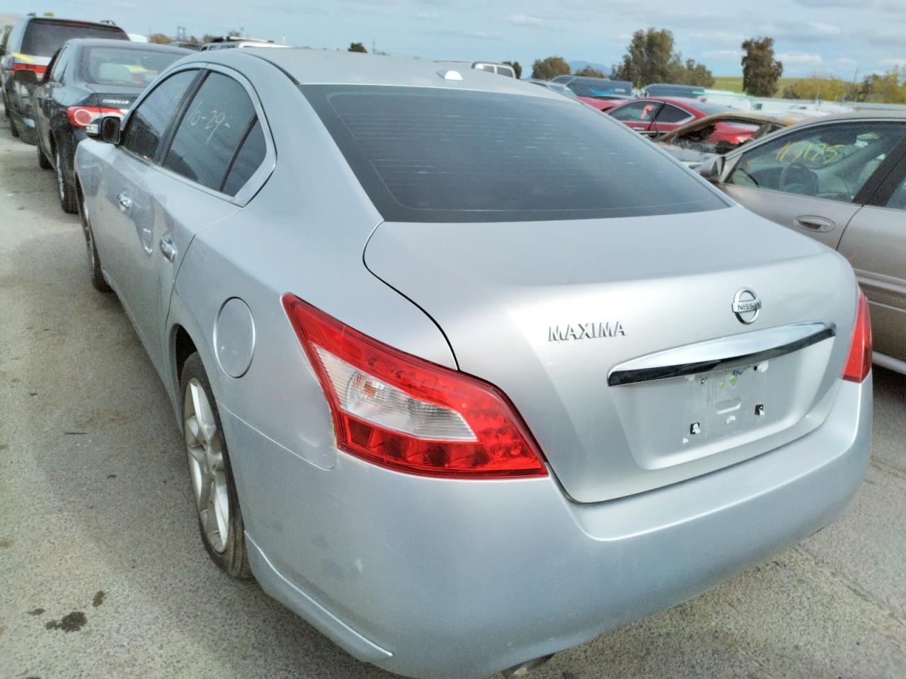 Photo 3 from auction – 2010 NISSAN MAXIMA S with VIN 1N4AA5AP2AC805255