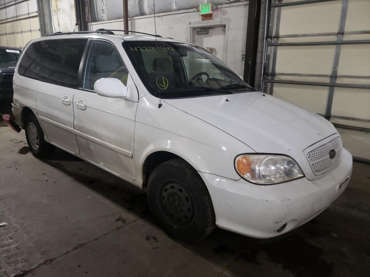 Photo 1 from auction – 2005 KIA SEDONA EX with VIN KNDUP132356682103