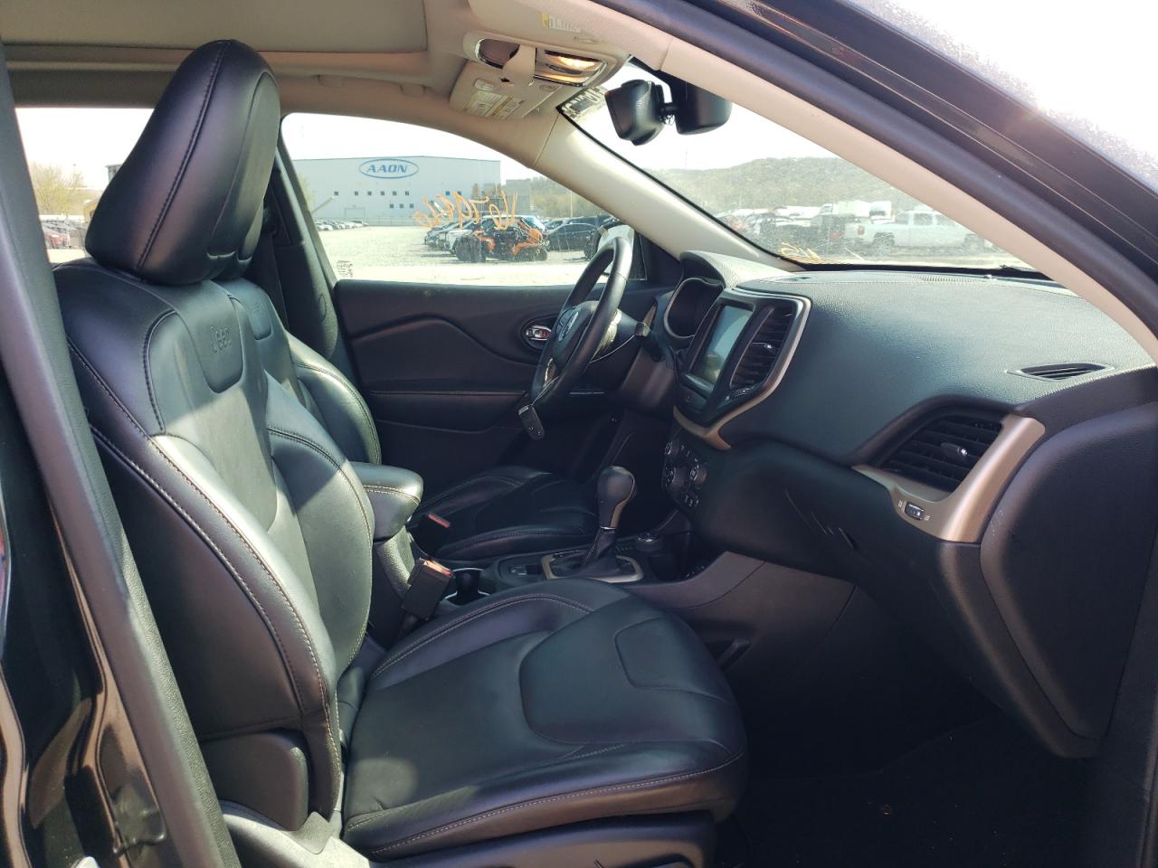 Photo 5 from auction – 2014 JEEP CHEROKEE L with VIN 1C4PJMDS9EW185023