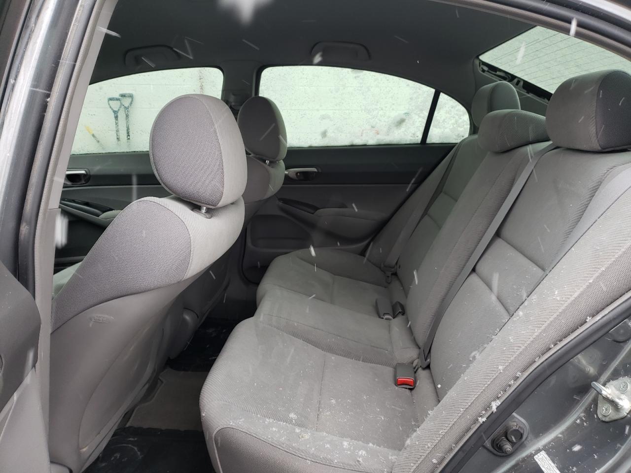 Photo 6 from auction – 2010 HONDA CIVIC LX with VIN 2HGFA1F52AH304669