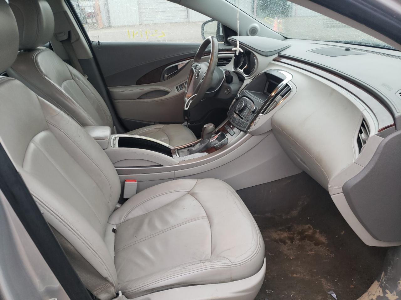 Photo 5 from auction – 2010 BUICK LACROSSE C with VIN 1G4GC5EG6AF305389