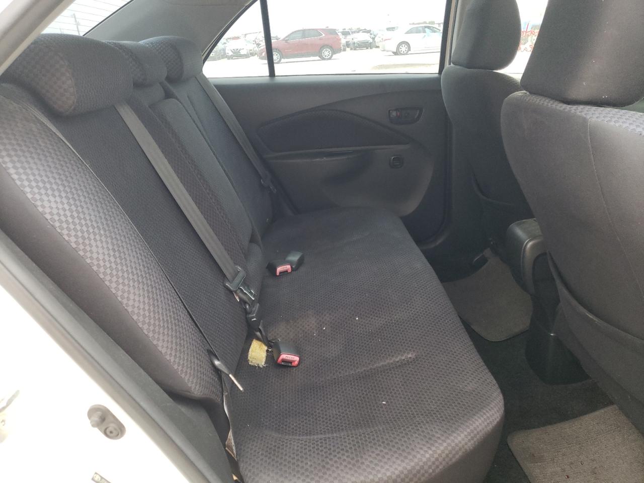 Photo 6 from auction – 2008 TOYOTA YARIS with VIN JTDBT923284036627
