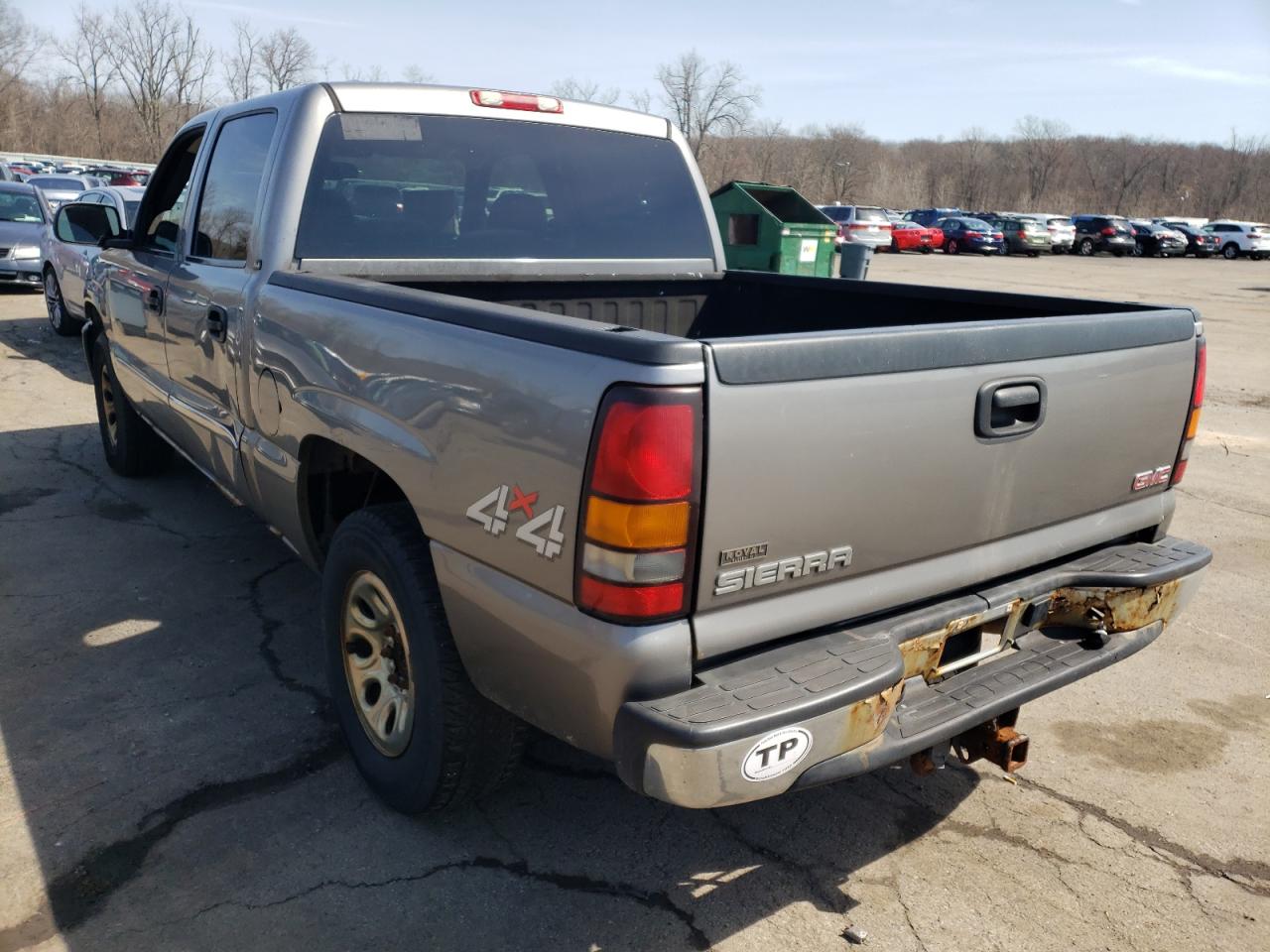 Photo 3 from auction – 2006 GMC NEW SIERRA with VIN 2GTEK13Z261355667