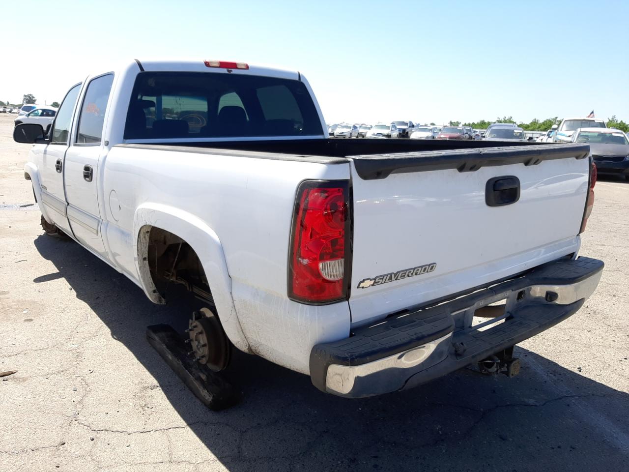 Photo 3 from auction – 2007 CHEVROLET SILVERADO with VIN 1GCGC13U27F133750