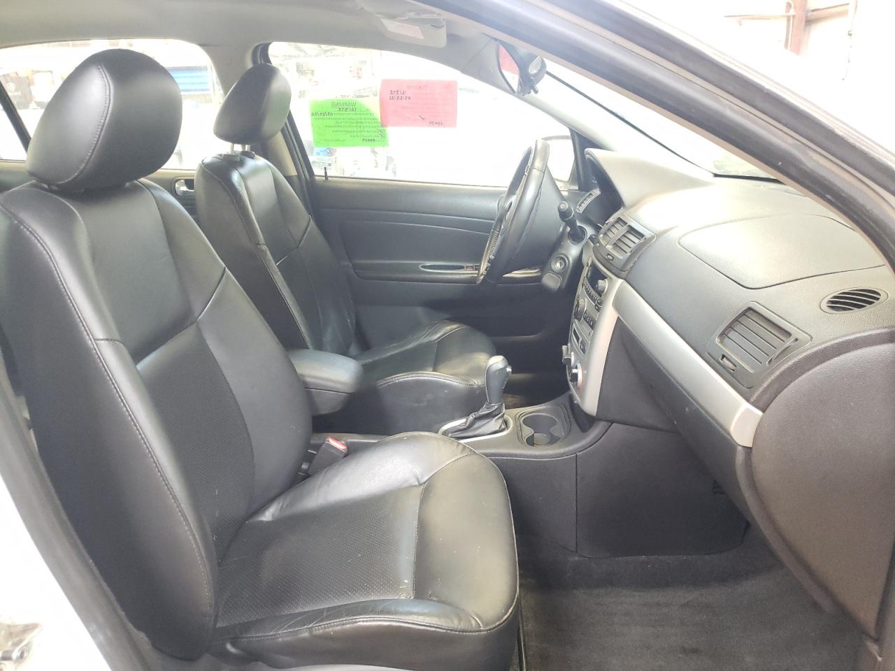 Photo 5 from auction – 2009 PONTIAC G5 SE with VIN 1G2AS58H697121372