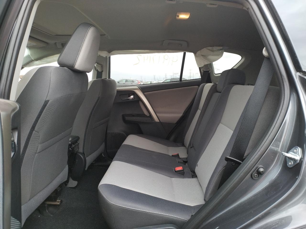 Photo 6 from auction – 2014 TOYOTA RAV4 XLE with VIN 2T3RFREV3EW170712