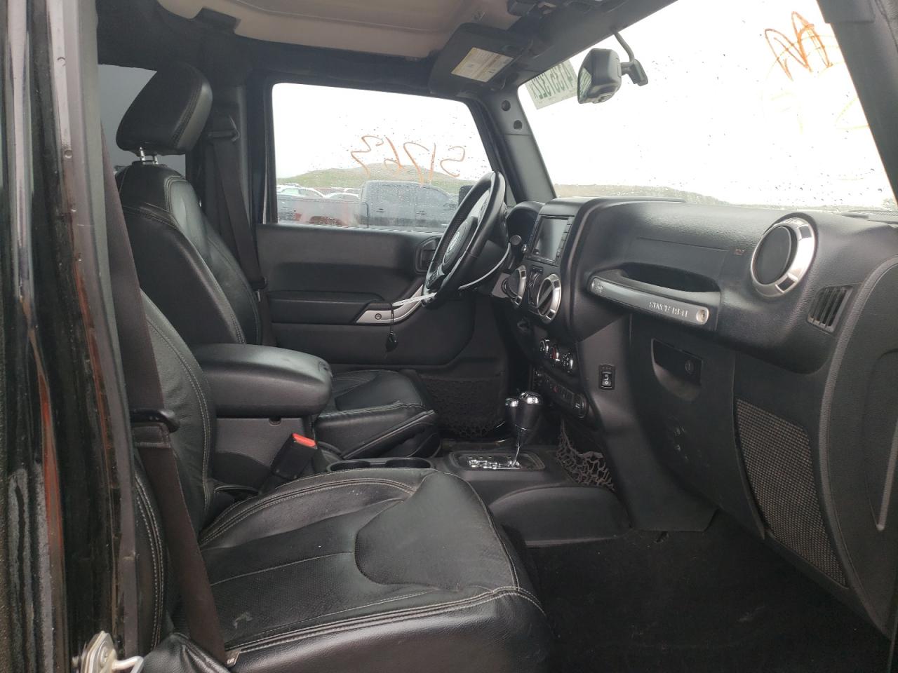 Zdjęcie 5 z aukcji – 2016 JEEP WRANGLER U z VIN 1C4BJWFG8GL292308