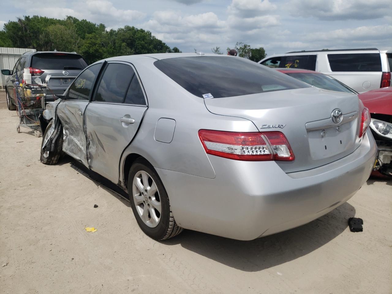 Photo 3 from auction – 2011 TOYOTA CAMRY BASE with VIN 4T1BF3EKXBU765369