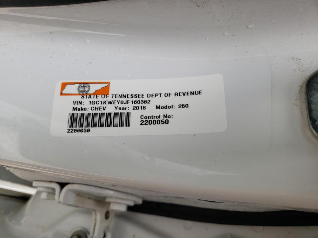 Photo 10 from auction – 2018 CHEVROLET SILVERADO with VIN 1GC1KWEY0JF160362