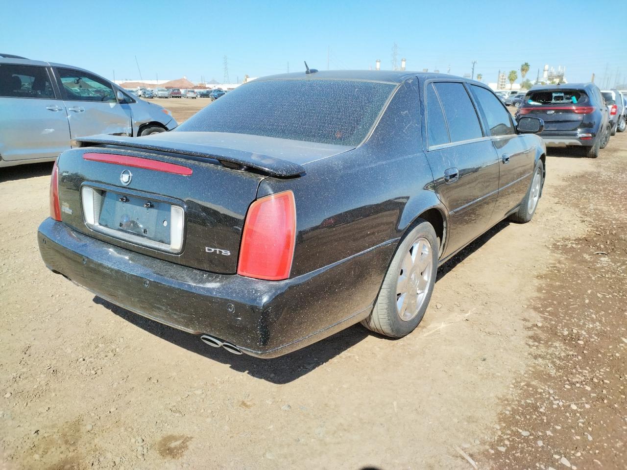 Photo 4 from auction – 2005 CADILLAC DEVILLE DT with VIN 1G6KF57935U140538