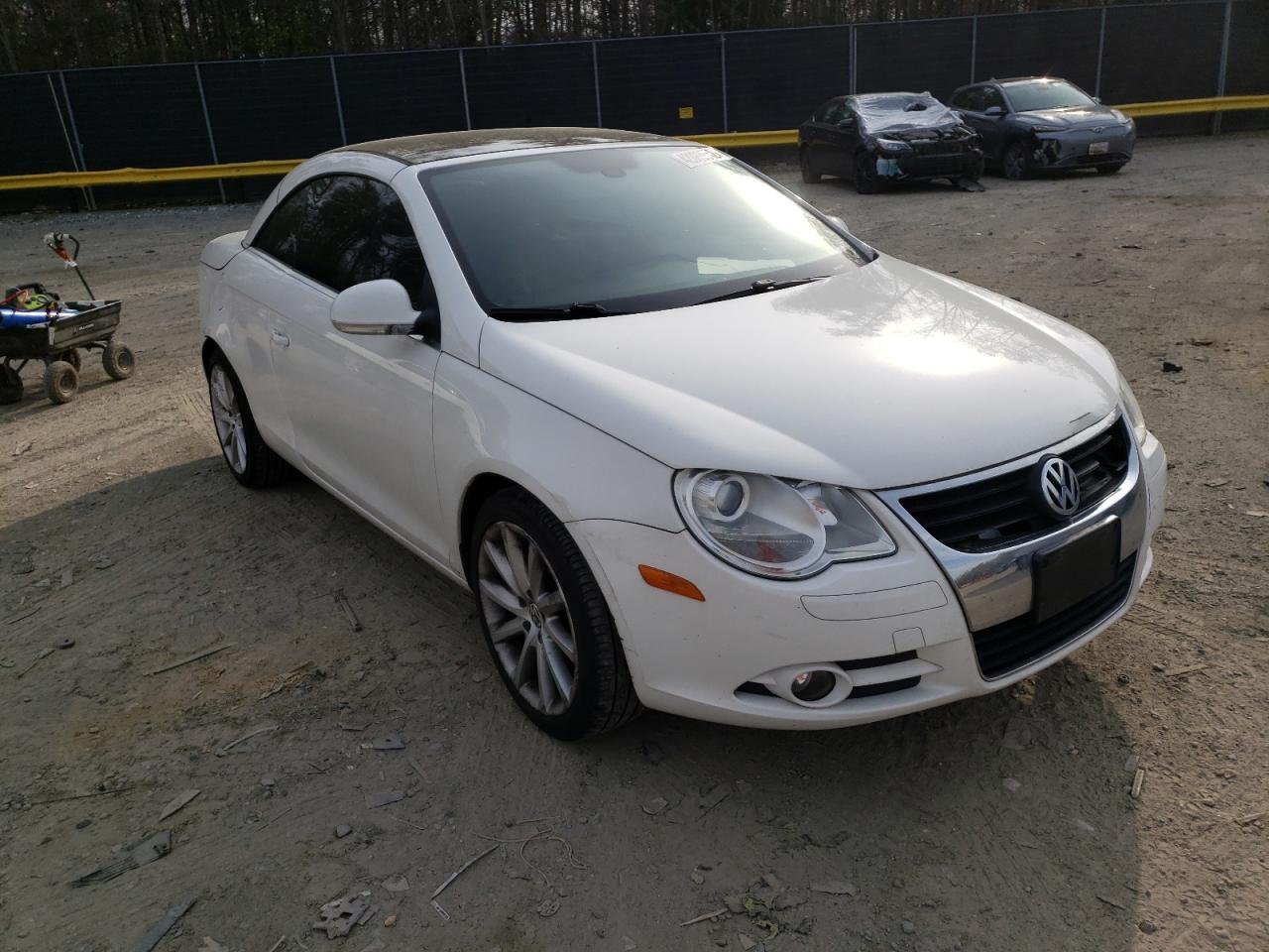 VOLKSWAGEN EOS 2.0T S 2007 with VIN WVWDA71F17V032561 - Photo from auction