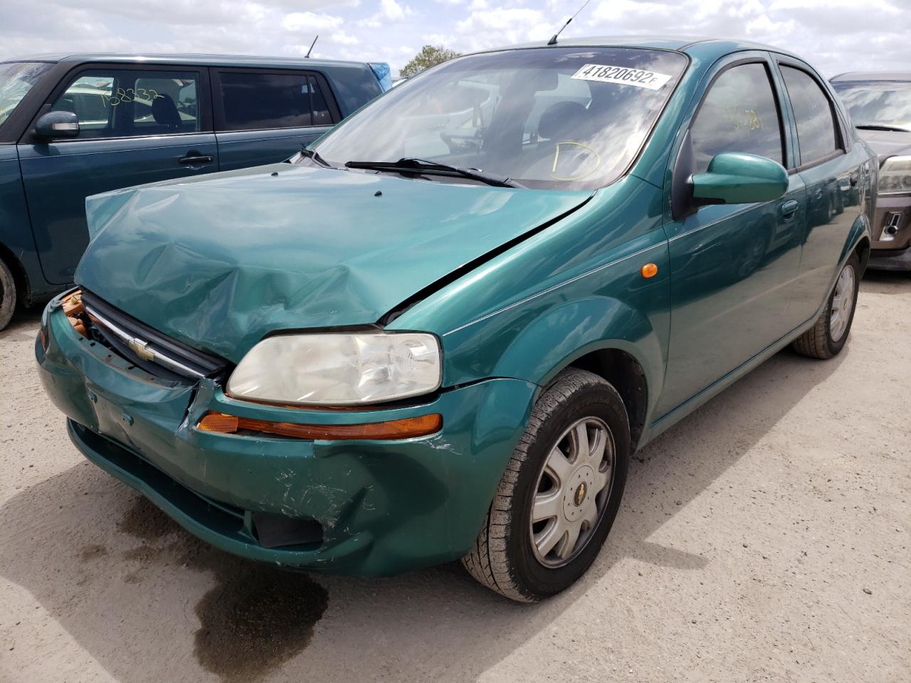 Zdjęcie 2 z aukcji – 2004 CHEVROLET AVEO z VIN KL1TJ52694B192402