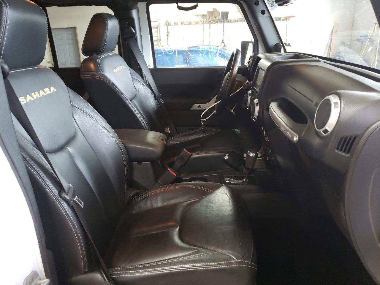 Photo 5 from auction – 2013 JEEP WRANGLER U with VIN 1C4BJWEG8DL627872