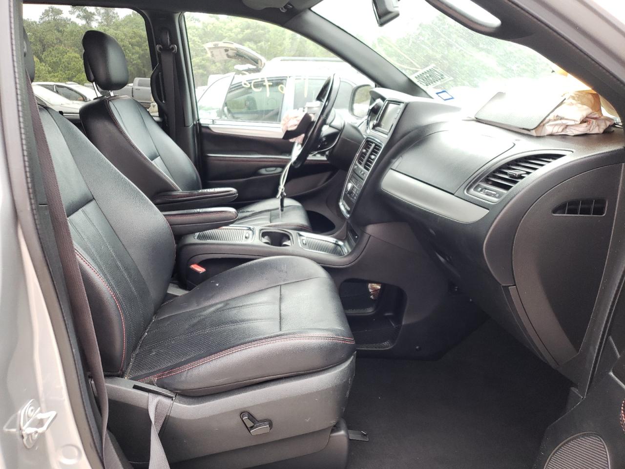 صورة رقم 5 من المزاد - 2017 DODGE GRAND CARA مع VIN 2C4RDGEG3HR769295
