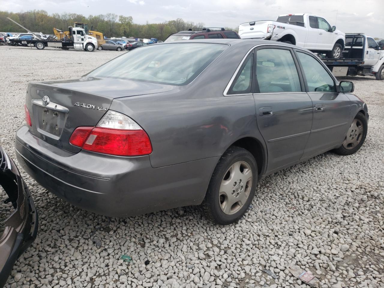 Photo 4 from auction – 2003 TOYOTA AVALON XL with VIN 4T1BF28B13U330019