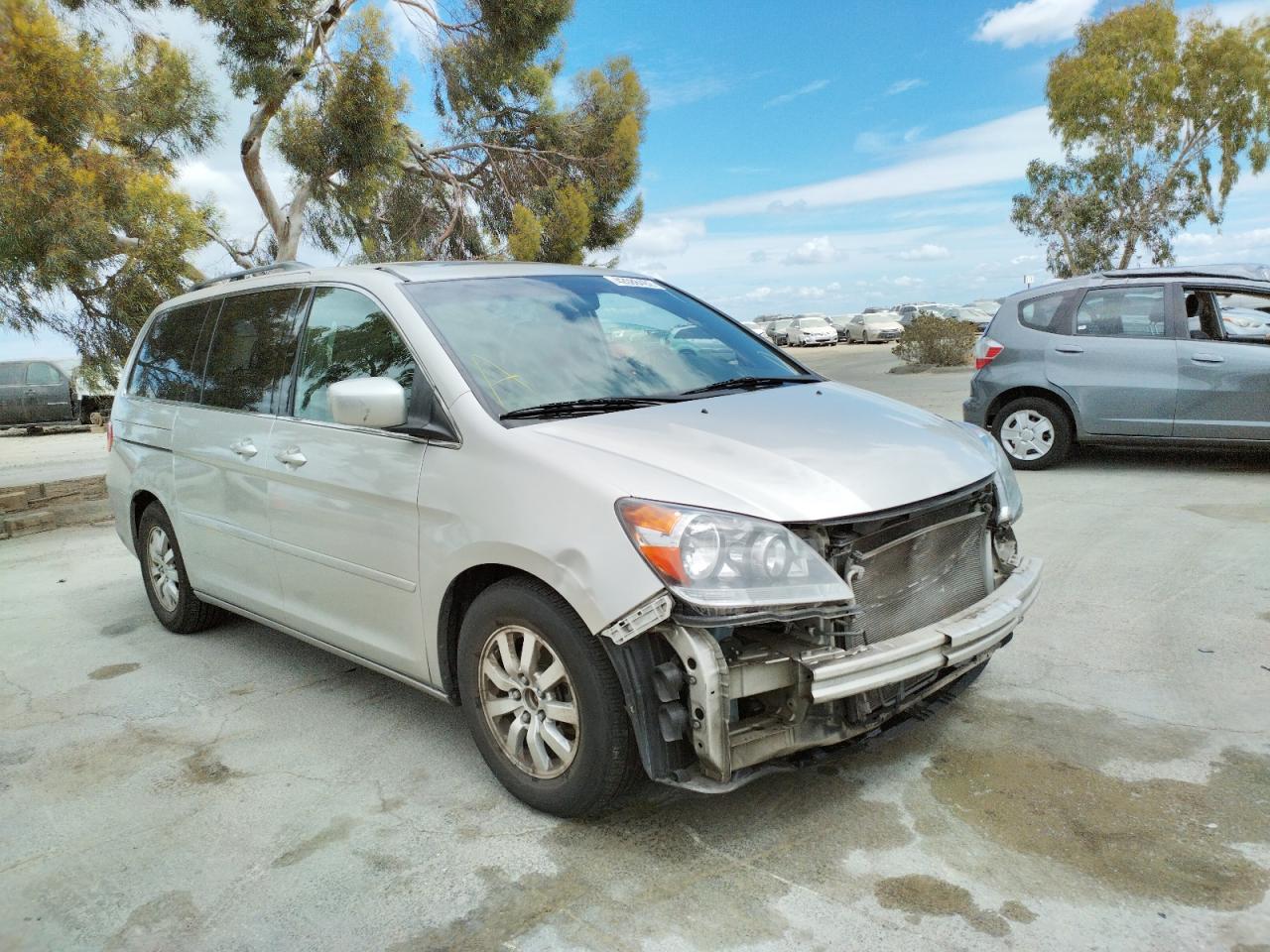 HONDA ODYSSEY EX 2008 with VIN 5FNRL38728B075927 - Photo from auction