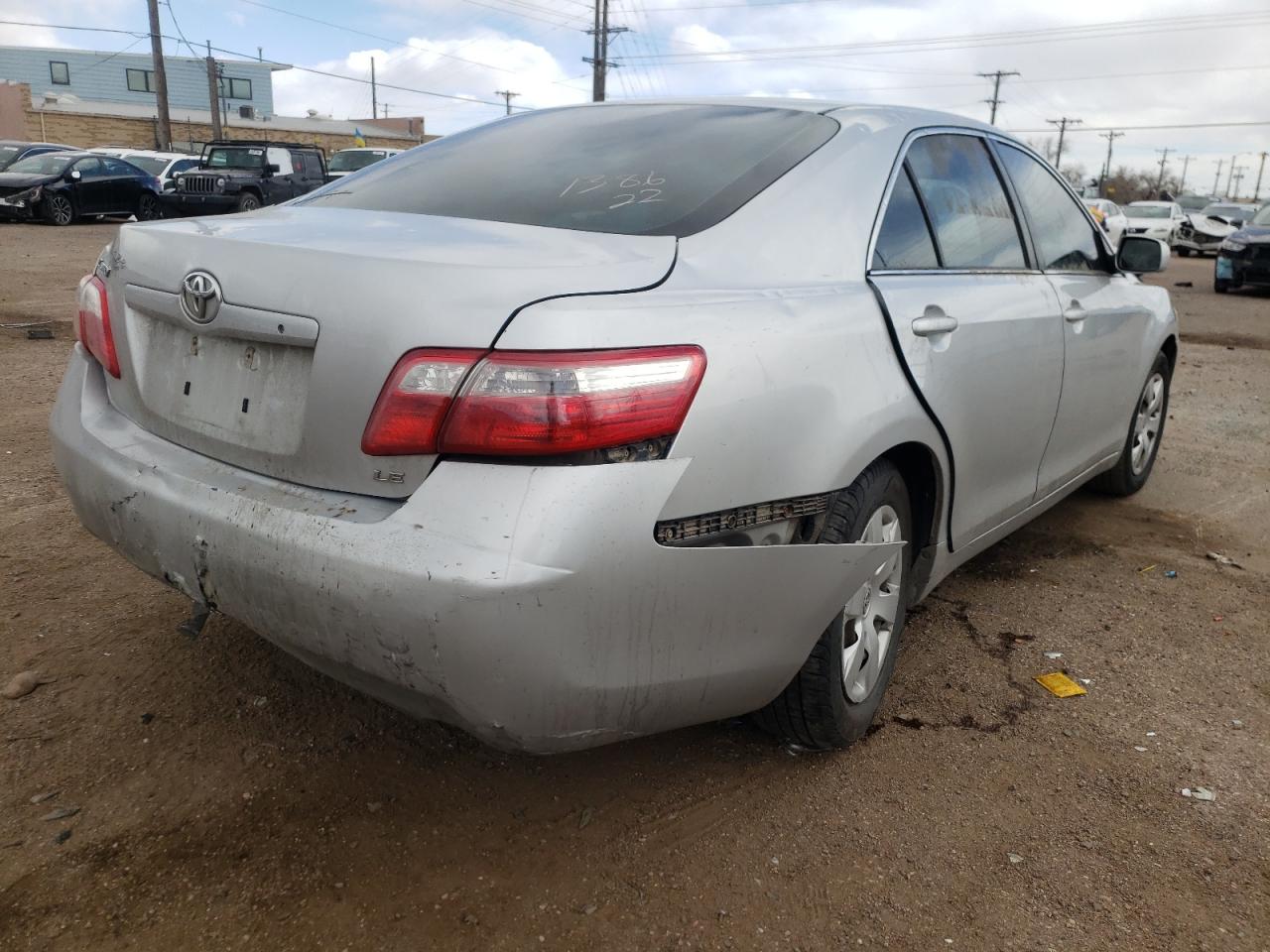 Photo 4 from auction – 2007 TOYOTA CAMRY CE with VIN 4T1BE46K17U032870