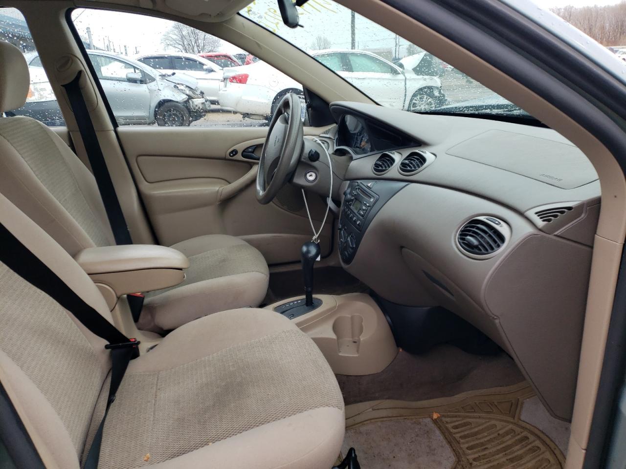 Photo 5 from auction – 2004 FORD FOCUS SE C with VIN 1FAFP34354W159147